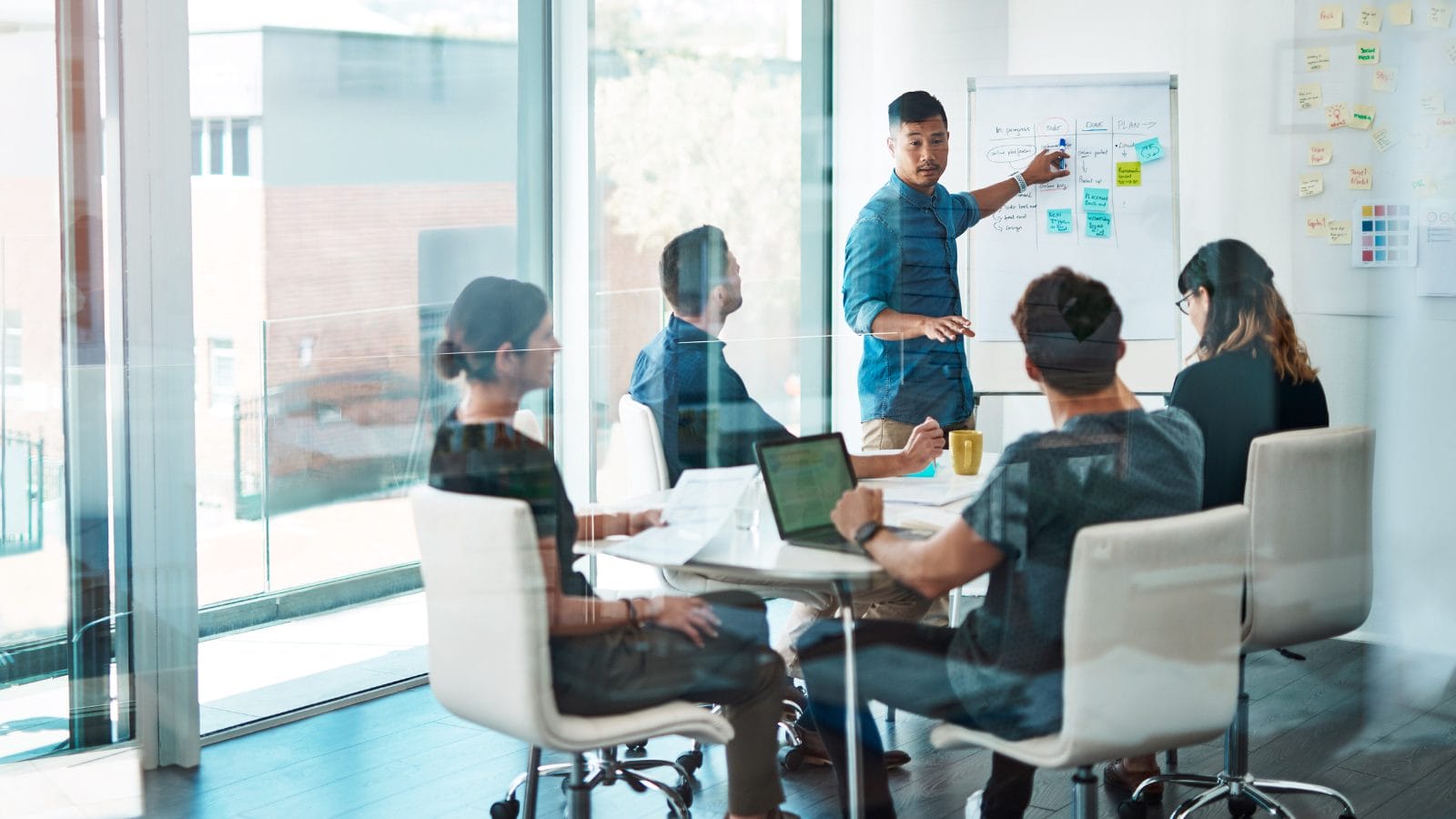 Employer flexible working accreditation pilots launched - Flexibility Works
